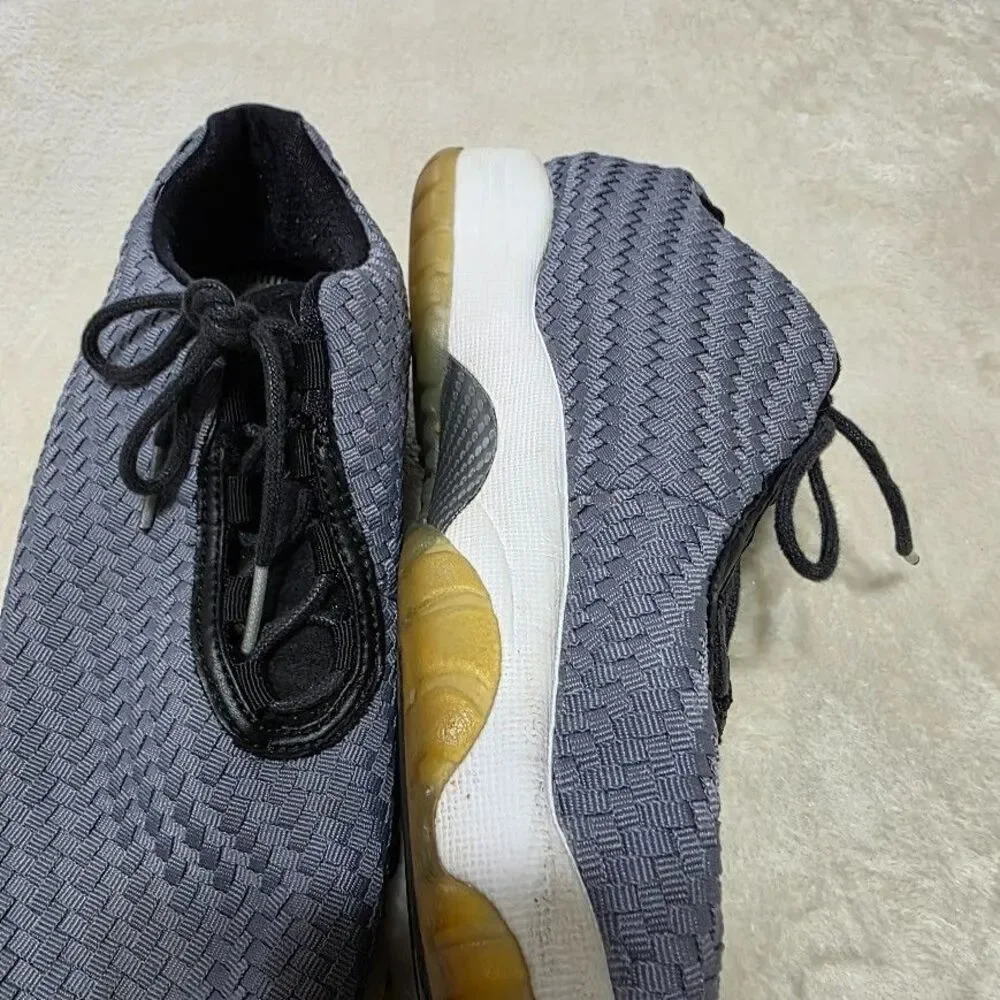 Air Jordan Future Low Cool Grey Youth 6.5Y Sneakers 724813-004 2015 NO Insoles